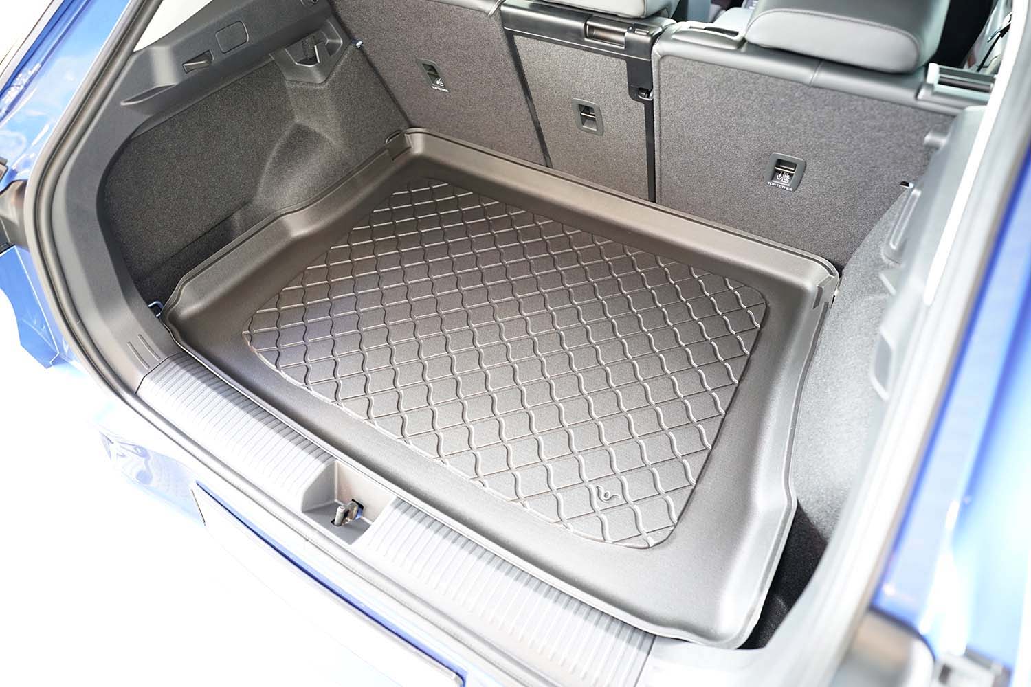 Boot mat suitable for Volkswagen T-Roc II 2025-present Guardliner (VW3TRTM-G) (2) Boot mat suitable for Volkswagen T-Roc II 2025-present Guardliner (VW3TRTM-G) (2)