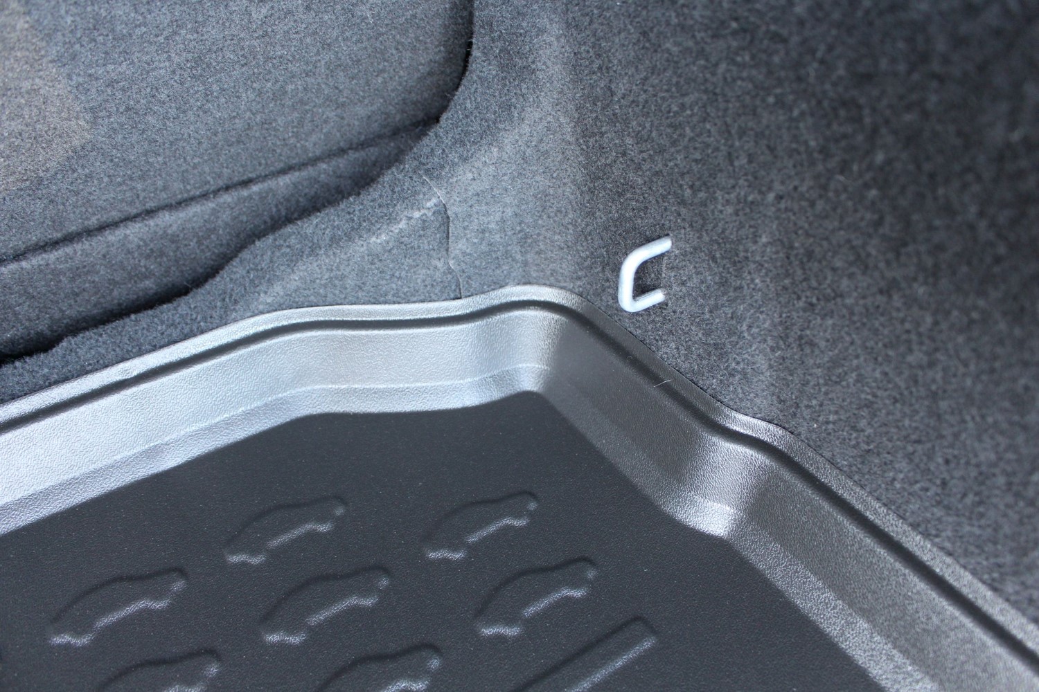 Boot mat Volkswagen Tiguan II Allspace 2017-present Cool Liner anti slip  PE/TPE rubber