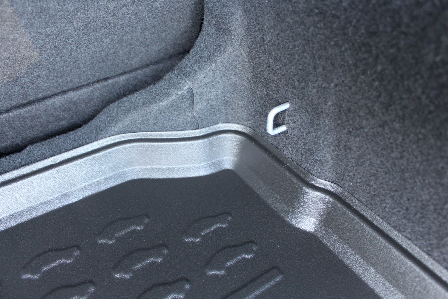 Boot mat Volkswagen Tiguan II PE