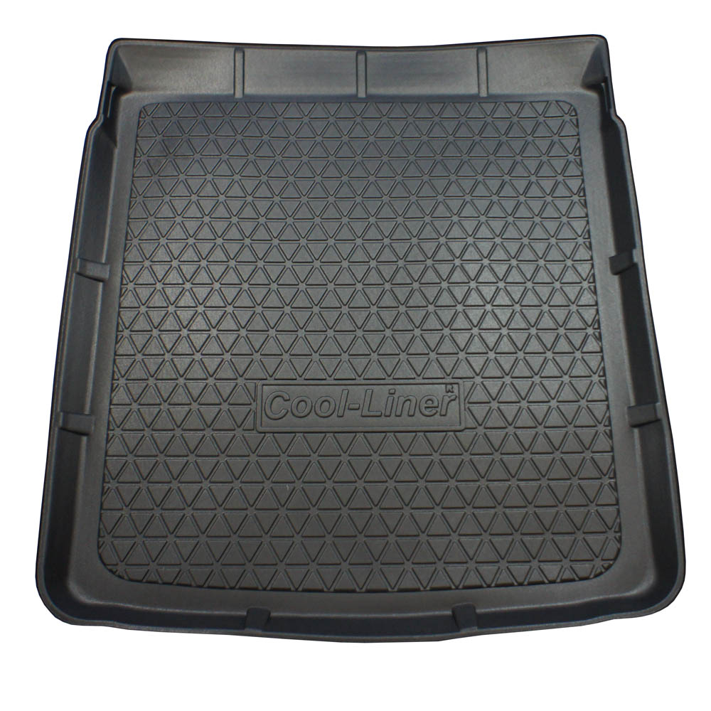 Boot mat Volkswagen Passat (B7) 2010-2014 4-door saloon Cool Liner anti slip PE/TPE rubber